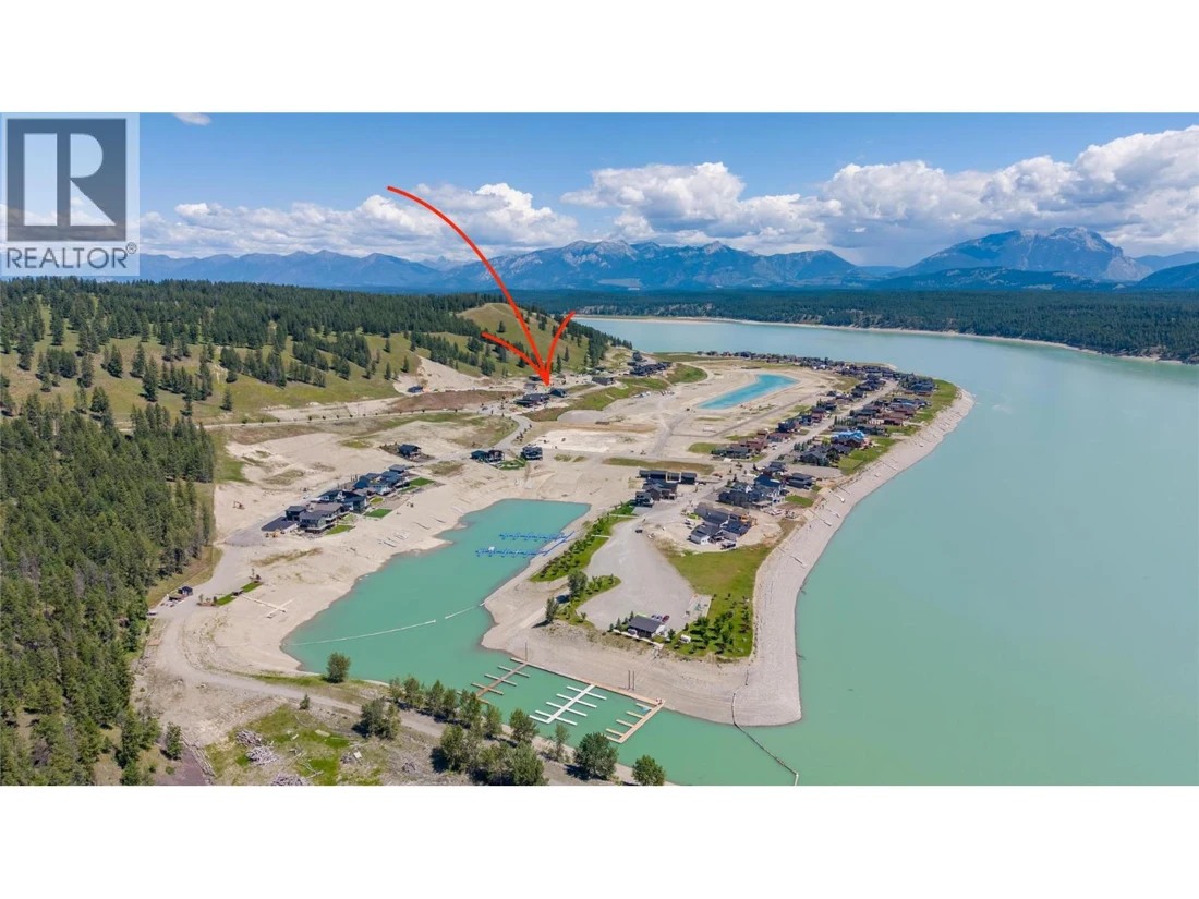 Lot 14 Marcer Road in Koocanusa Village