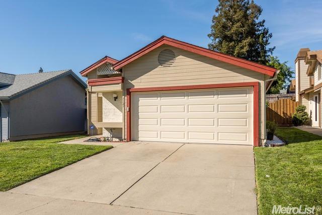 Foothill Farms Sacramento home in contract | Sacramento California real estate agent Jesse Coffey | 6235 Everest Way