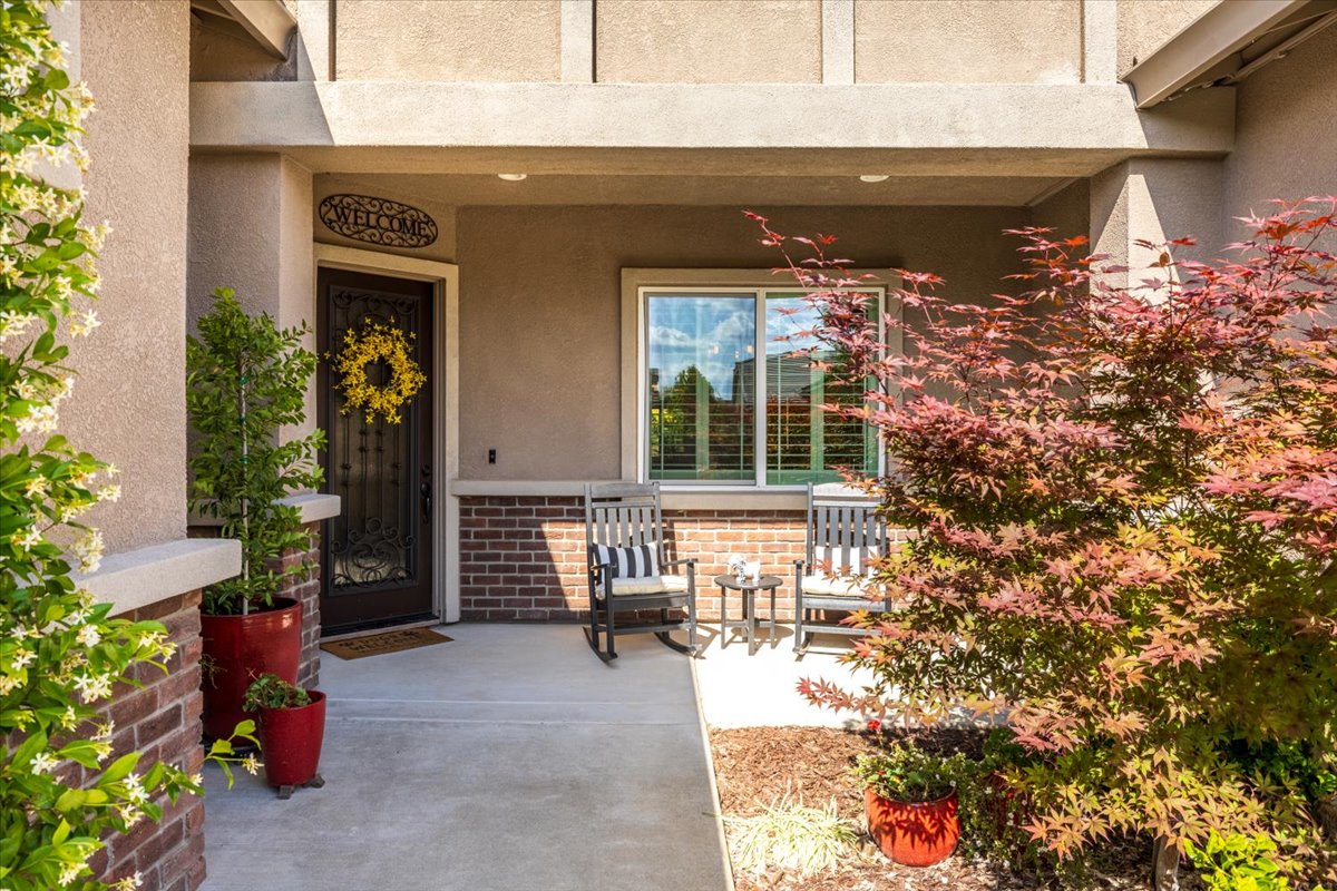 Entry of 2059 Keystone Dr, El Dorado Hills, Ca 95762