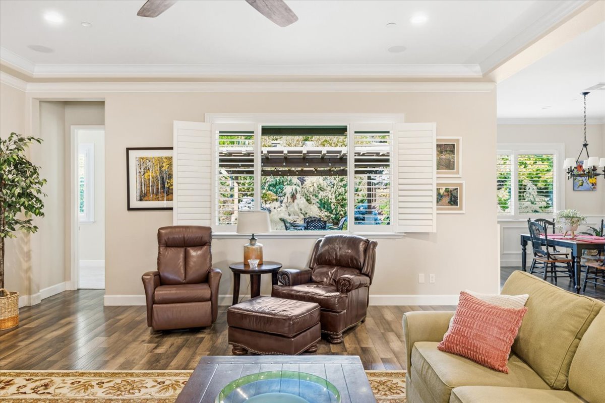 Living room of 2059 Keystone Dr, El Dorado Hills, Ca 95762