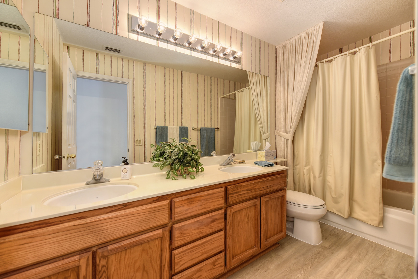 Elk Grove Home Pending With Multiple Offers