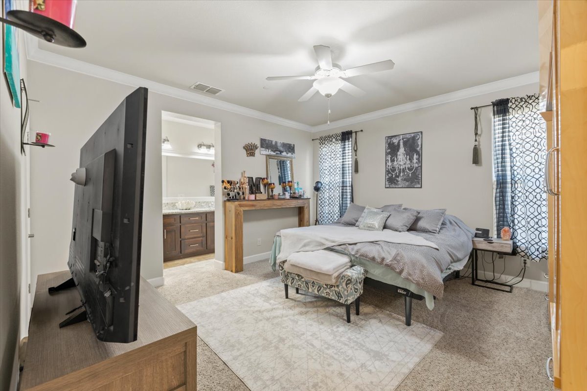 Master bedroom of 9428 Malbec St, Roseville, Ca 95747