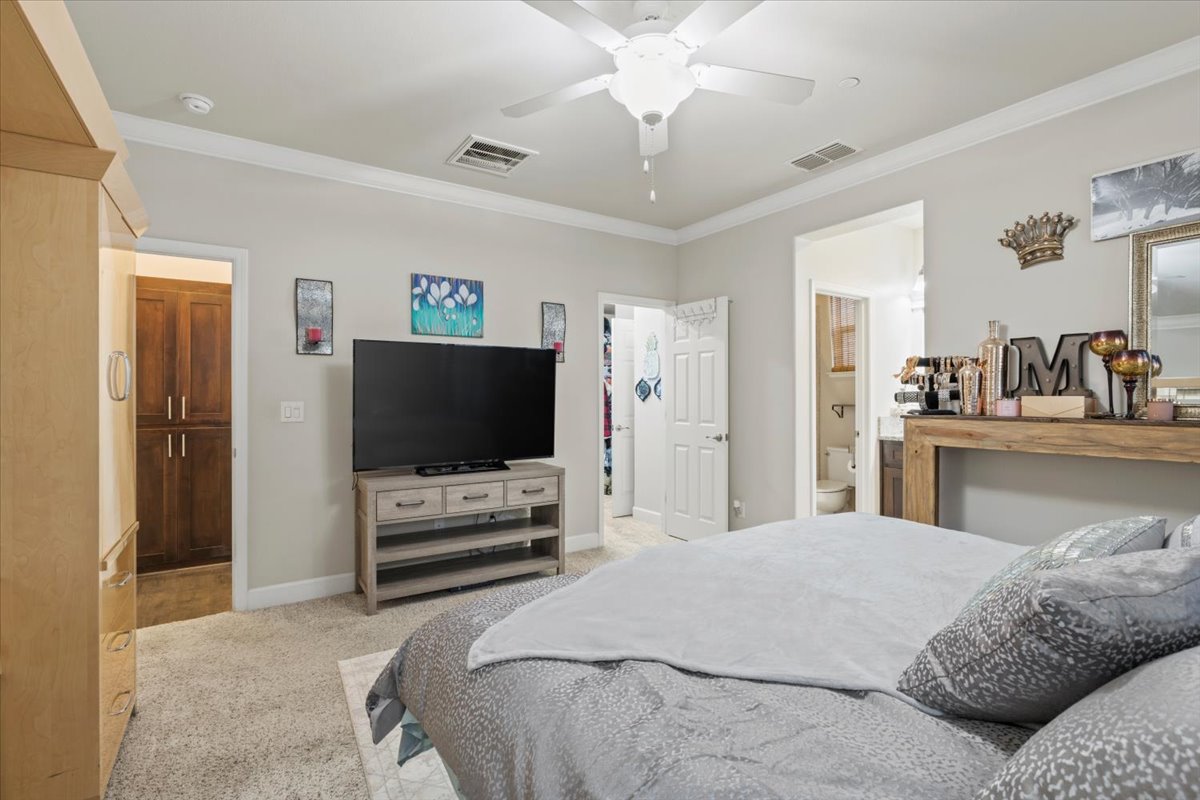 Master bedroom of 9428 Malbec St, Roseville, Ca 95747