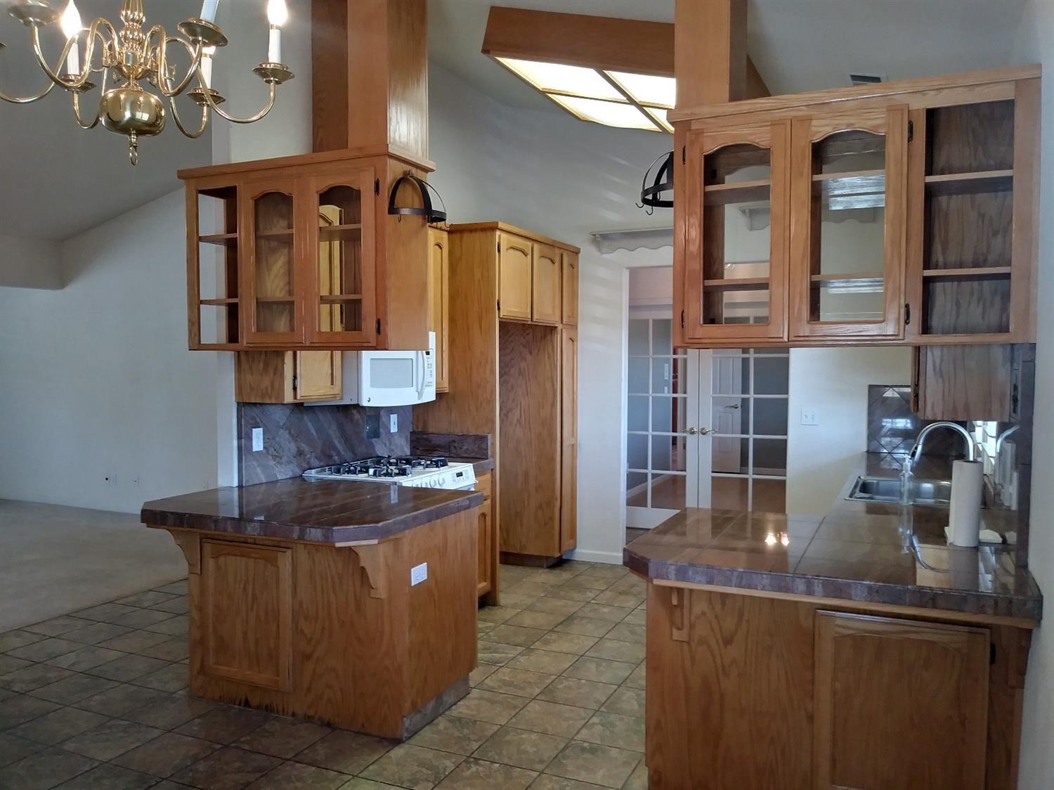 Realtor in Valley Springs California.