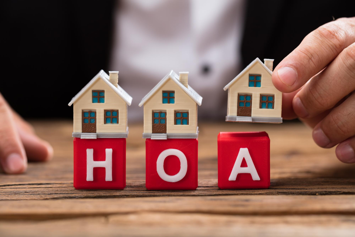 Luxury Homes without HOA