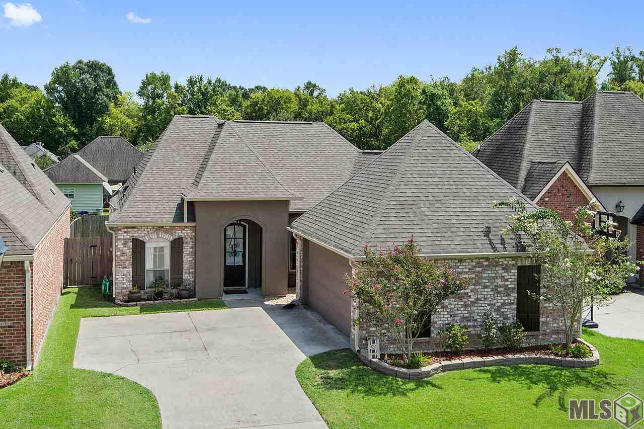 Dutchtown Villas Subdivision in Geismar homes for sale