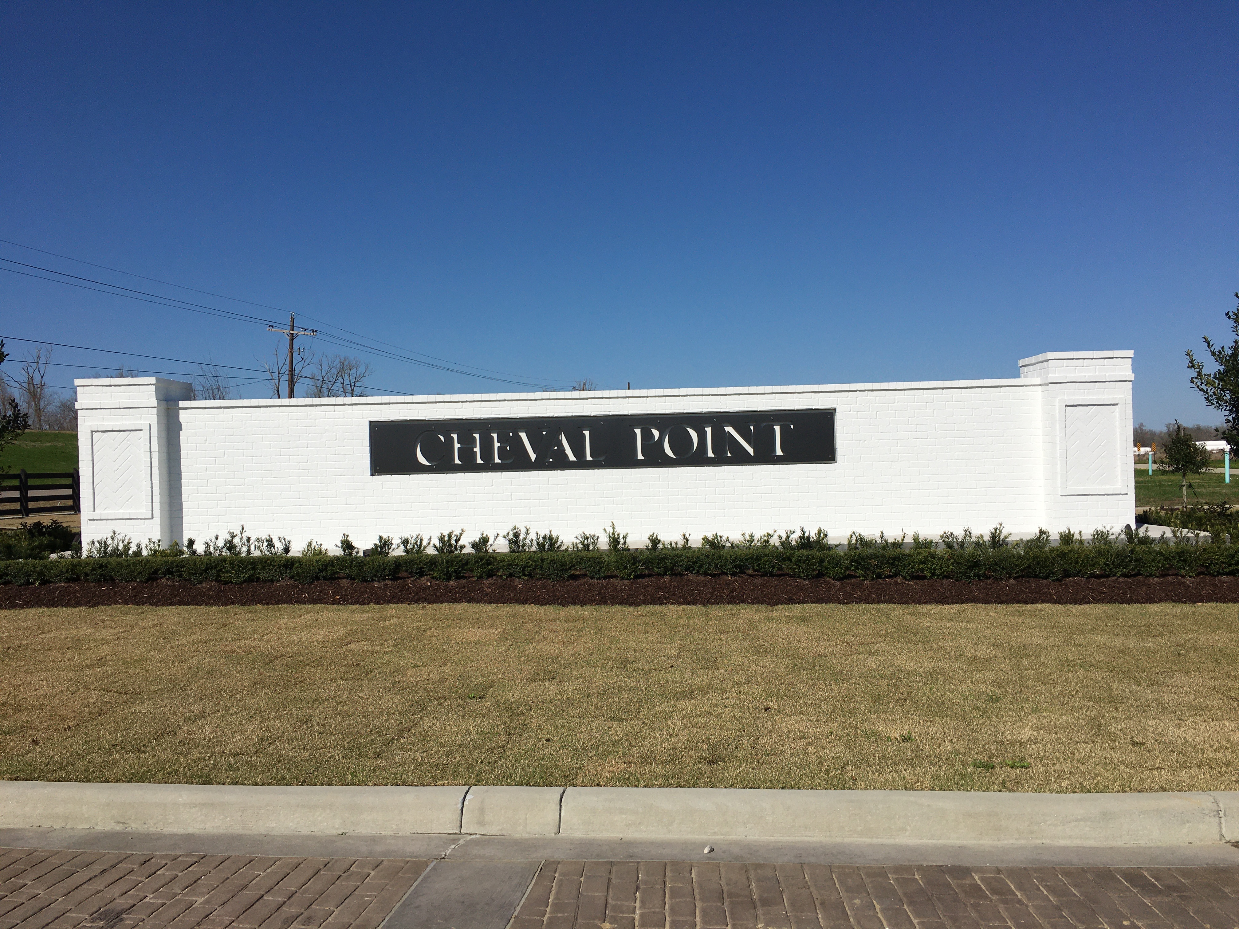 picture of Cheval Point subdivision entrance