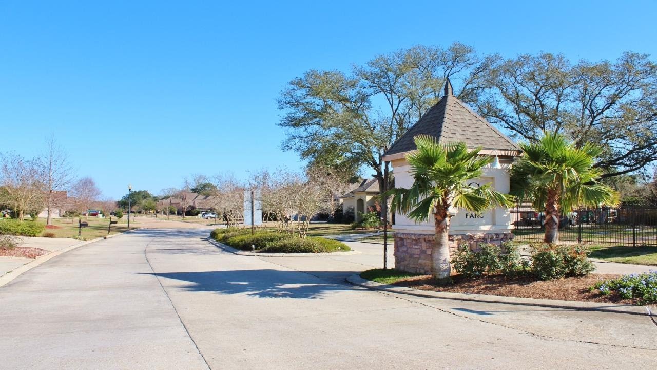 Cobblestone Parc Subdivision in Geismar homes for sale