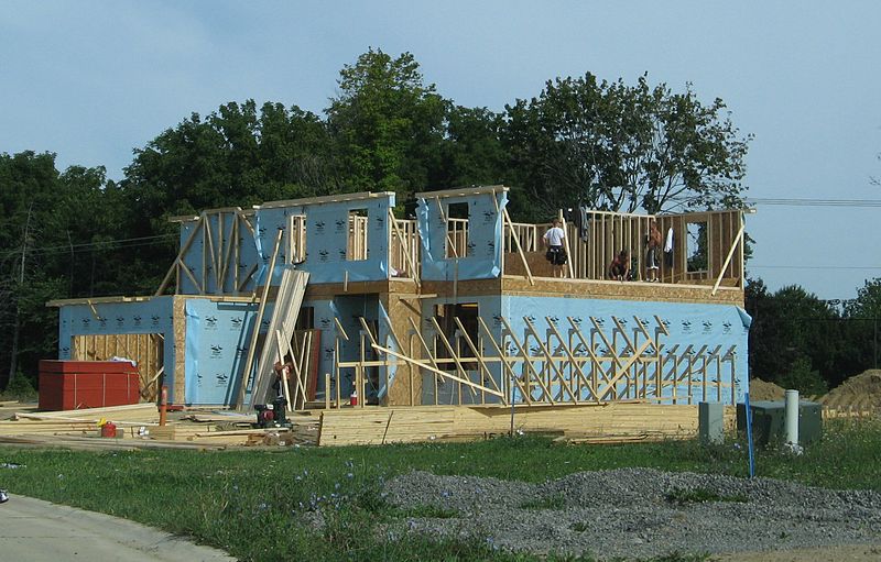 Photo Credit: Dwight Burdette under CC BY 3.0 via Wikimedia Commons