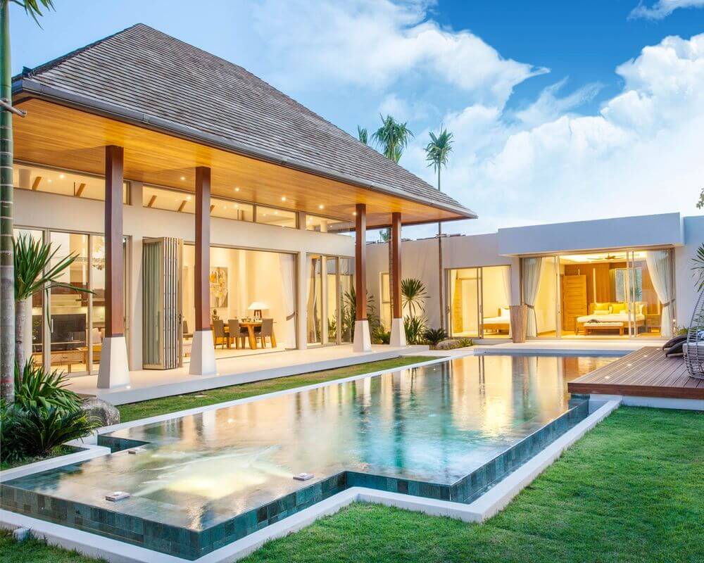 Oahu Homes with a Pool Real Estate