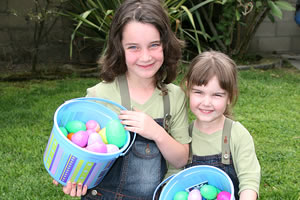 Sedona real estate owners have an Easter scavenger hunt.
