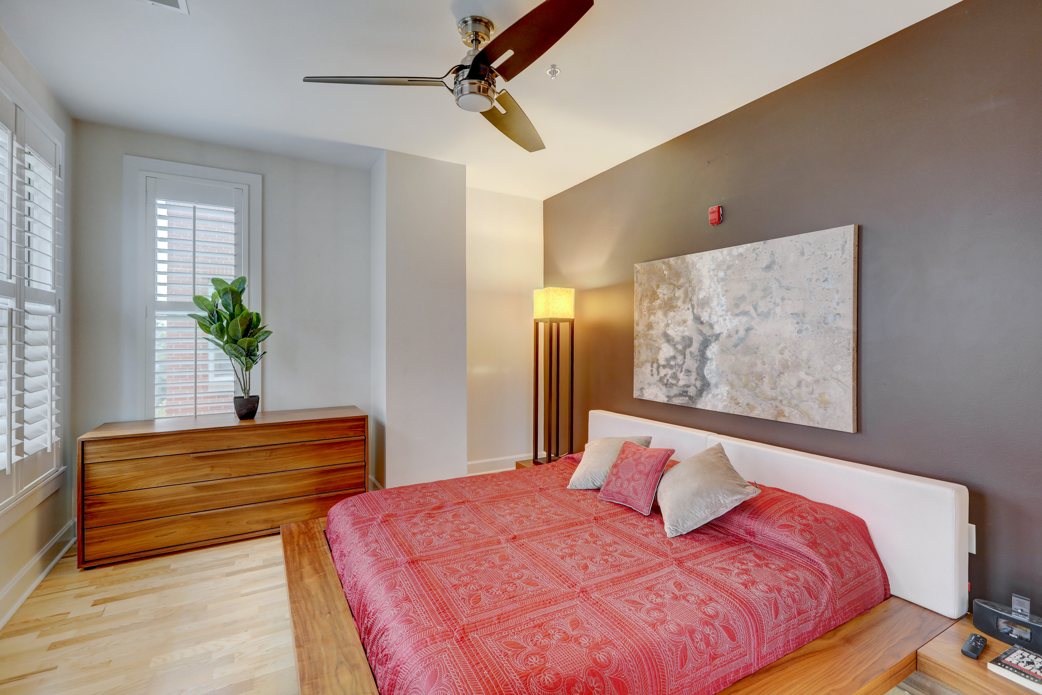 1631 Emerson St 417, Swallow Hill Condos, Uptown Neighborhood, Denver