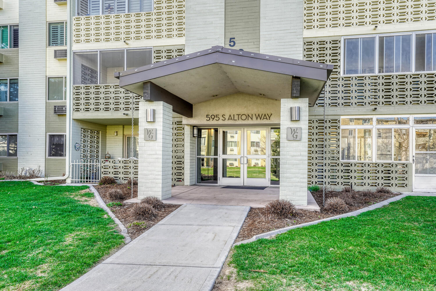 595 S Alton Way 9C, Windsor Gardens, Denver