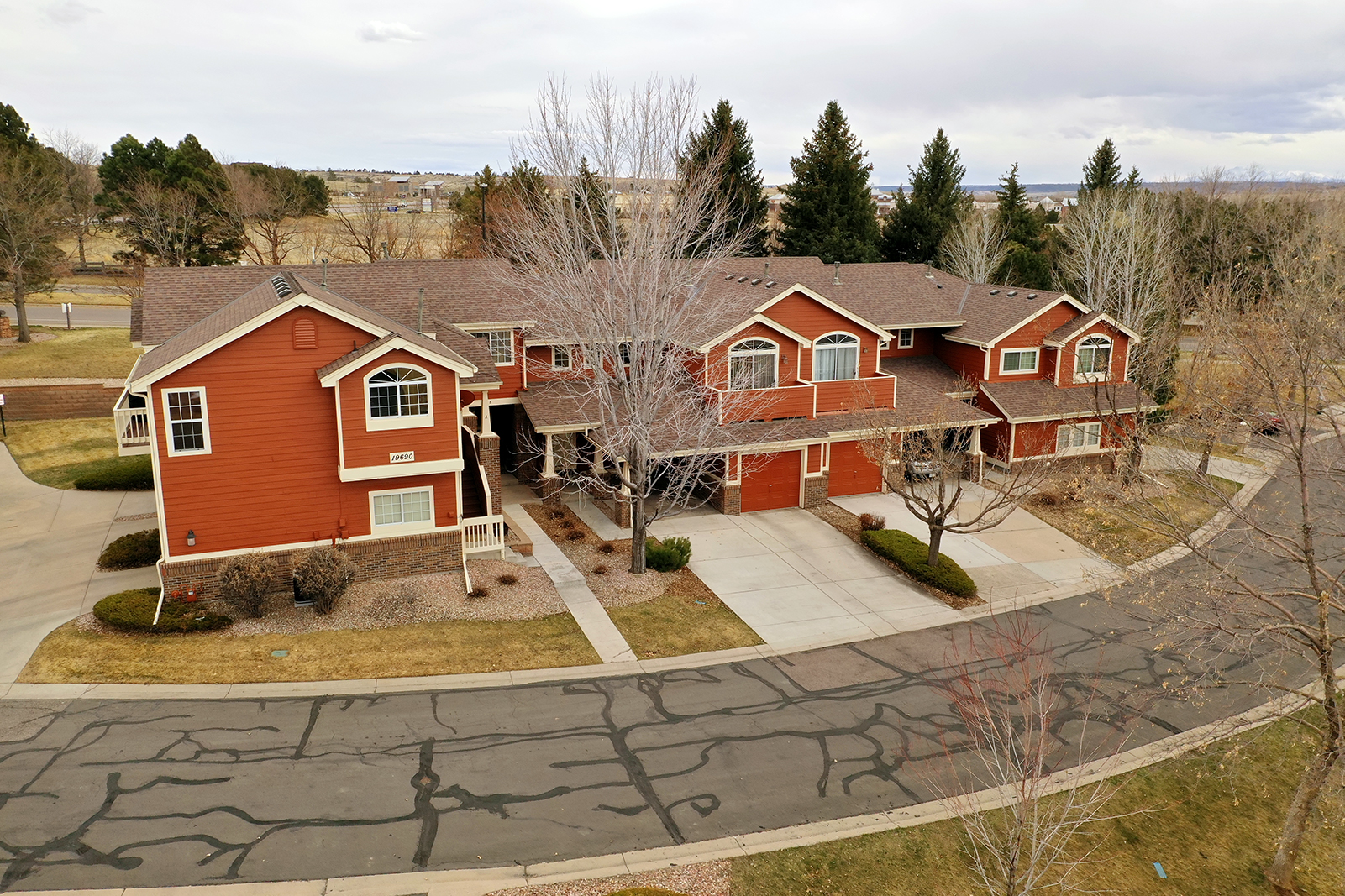 Creekside Townhome in Stroh Ranch 19690 E Mann Creek Dr C Parker