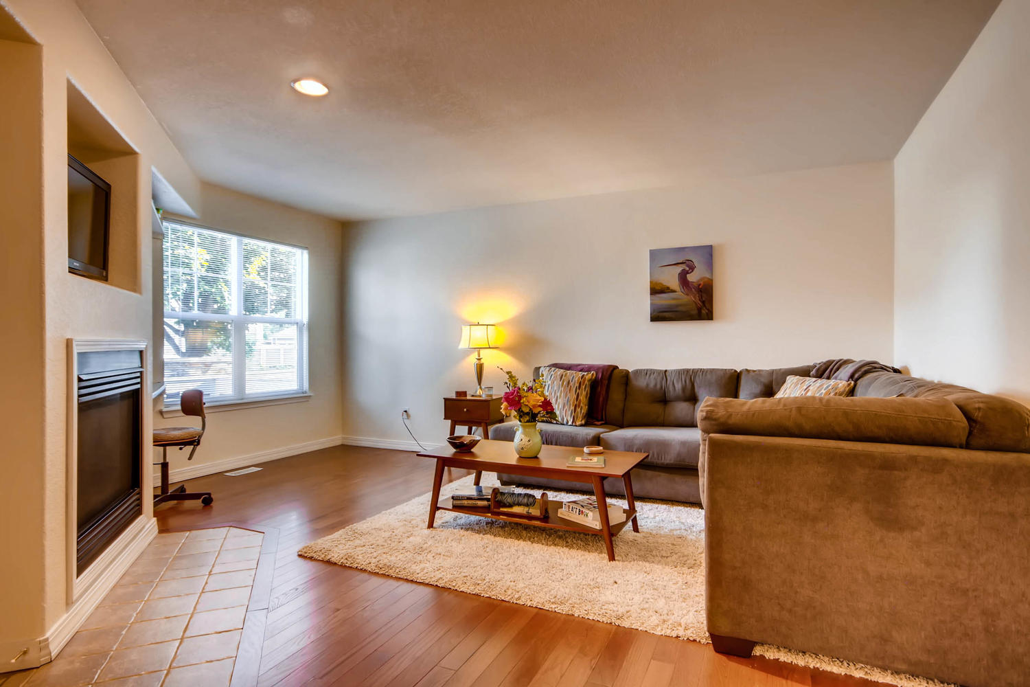 Old Farms Townhome For Sale In Thornton