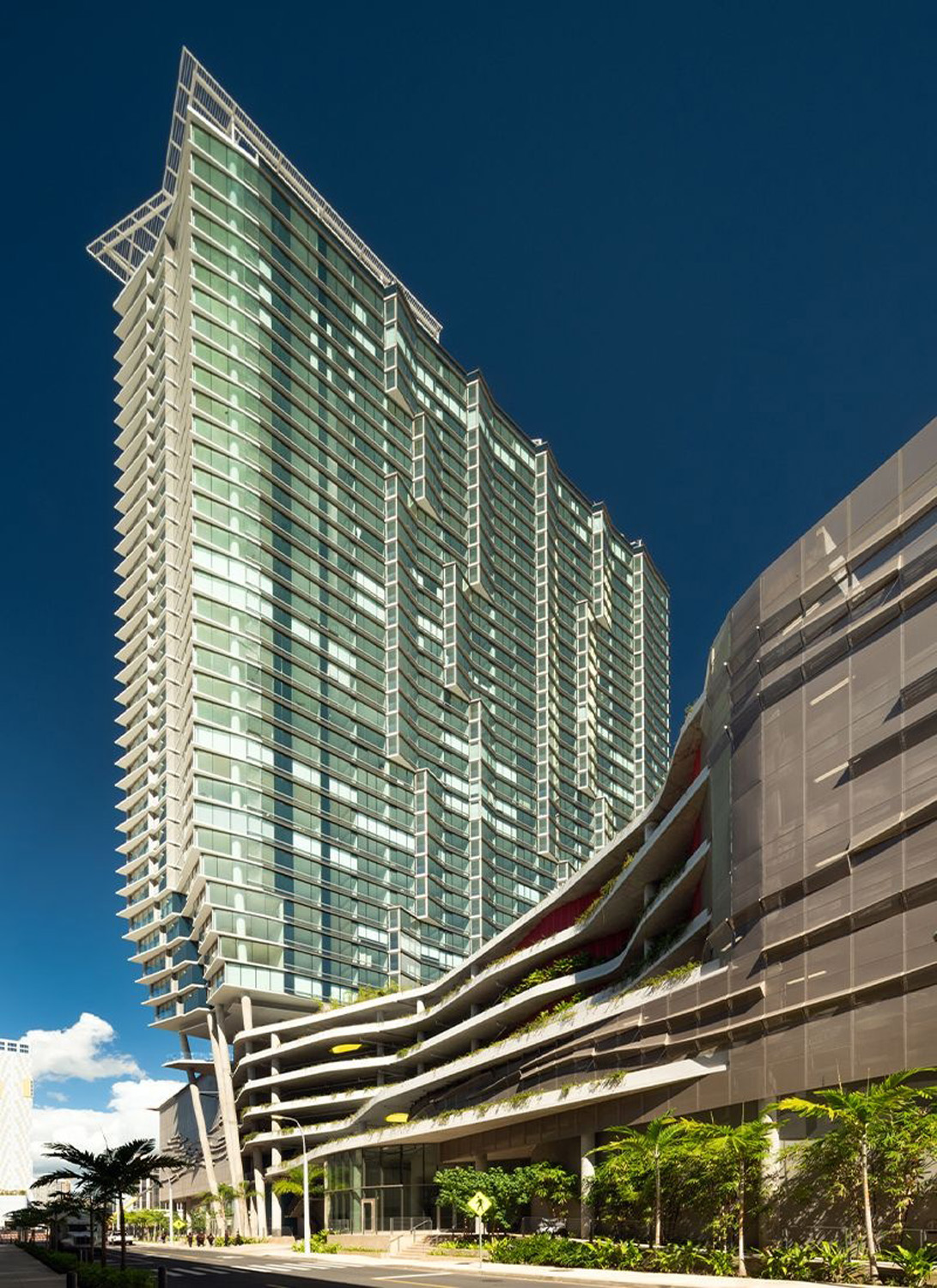 Aeʻo condos 5