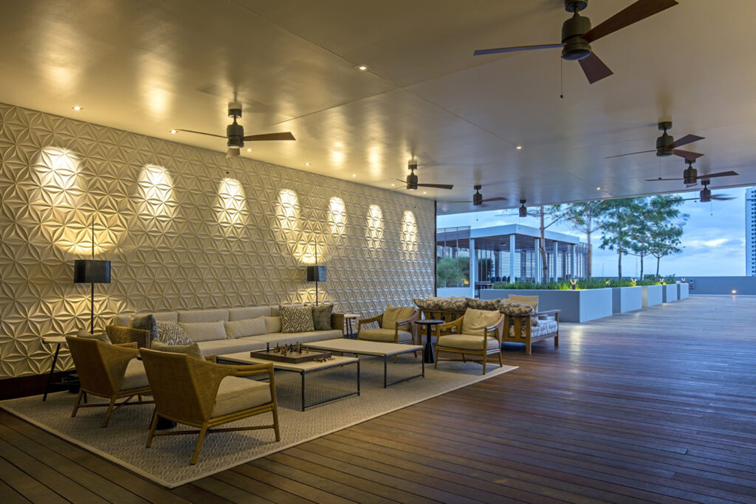 Symphony Honolulu symphony lounge 8