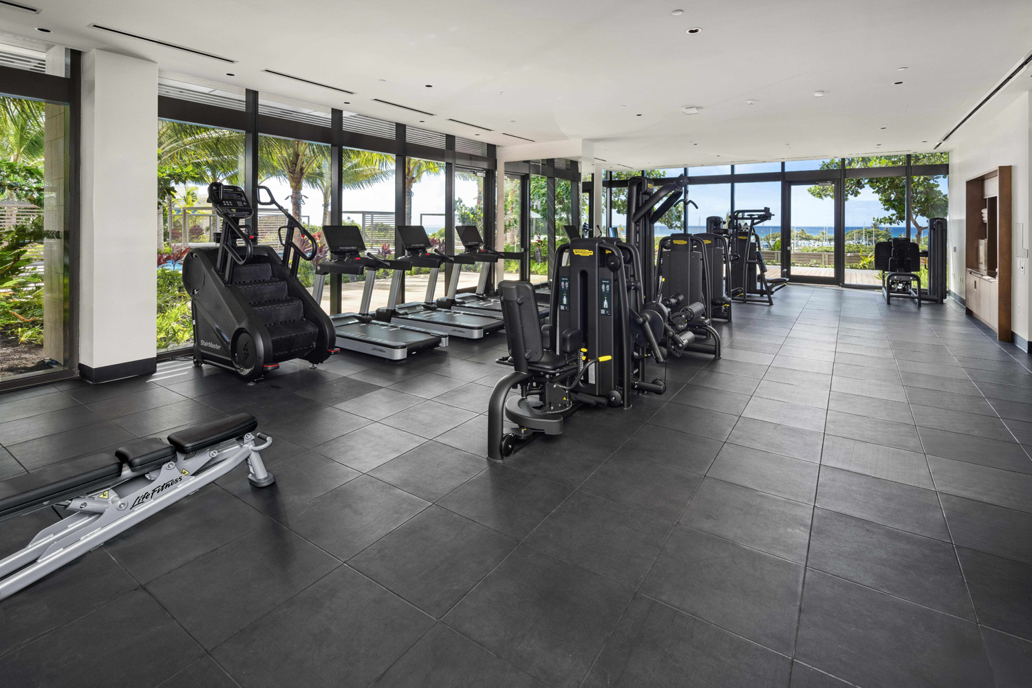 Victoria Place fitness center 17