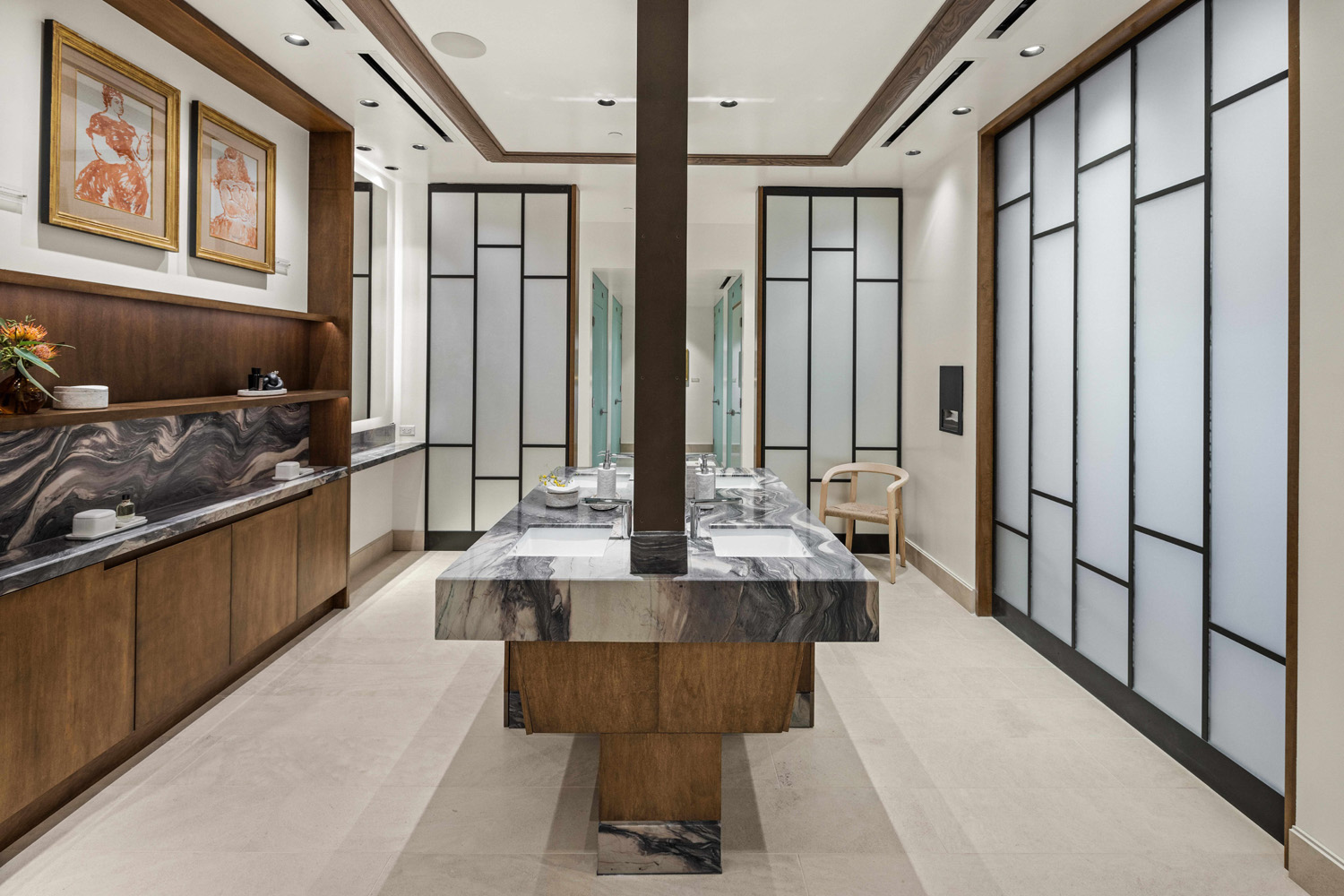 Victoria Place condo VictoriaPlaceWomensSpa building Women's Spa center 25
