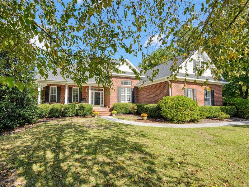 1011 Bradbury Court, Leland, NC 28451 House Tour [Pics Only] Houses