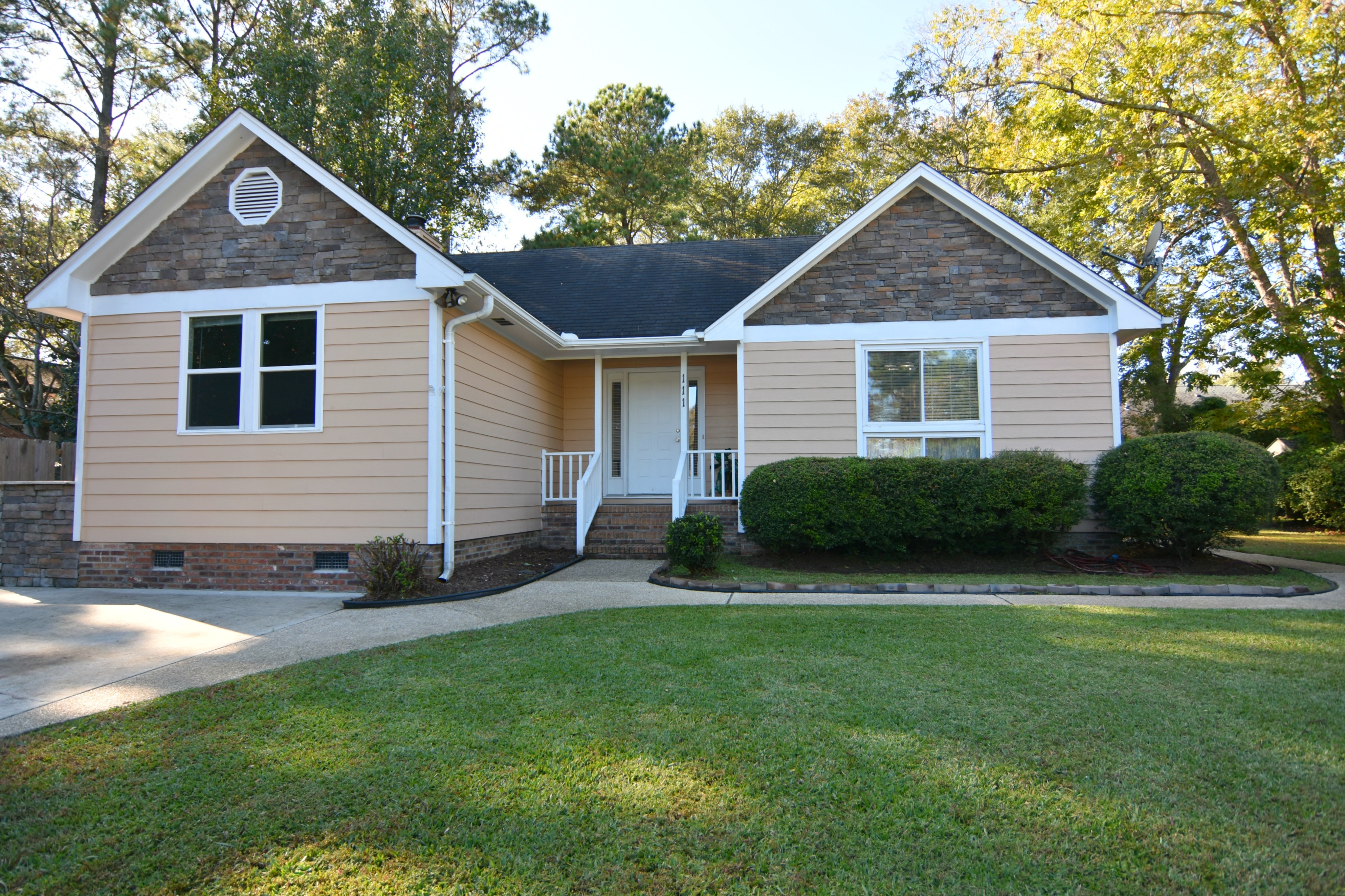 111 Dron Place Wilmington NC 28409 [video]