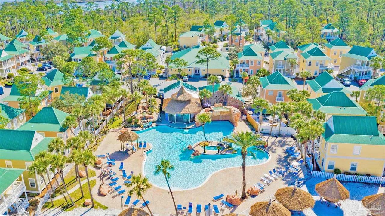 Purple Parrot Pool JD Hallam Real Estate Broker Case Study