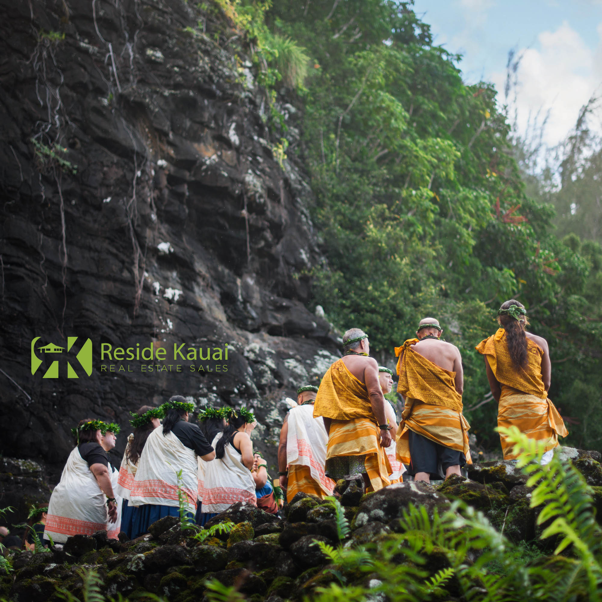 Hula Ceremony above Ke'e Beach