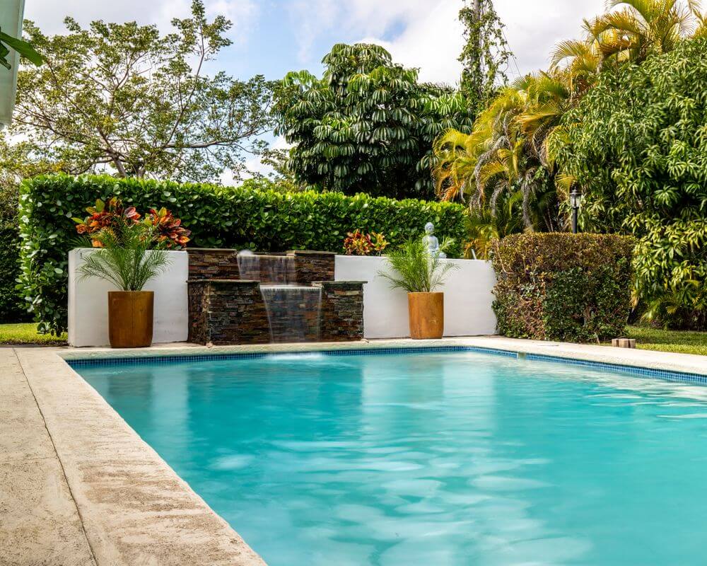 Search The Villages, FL Homes with a Pool Real Estate