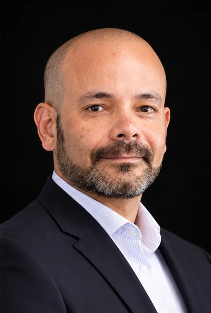 Hauslley Silva, broker and relocation specialist