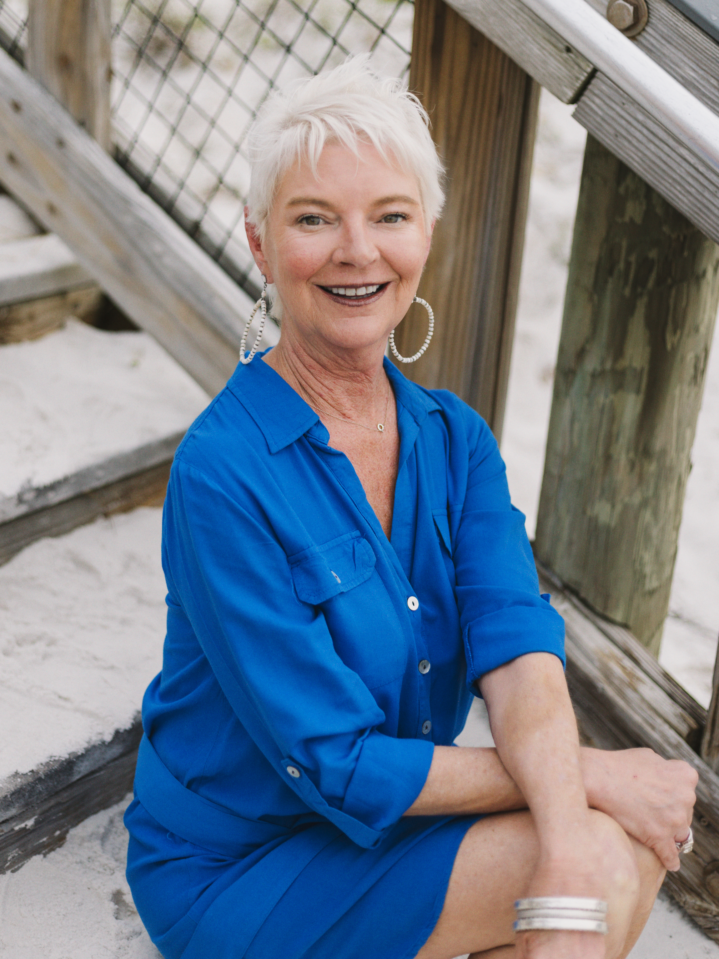 Julia Holmes