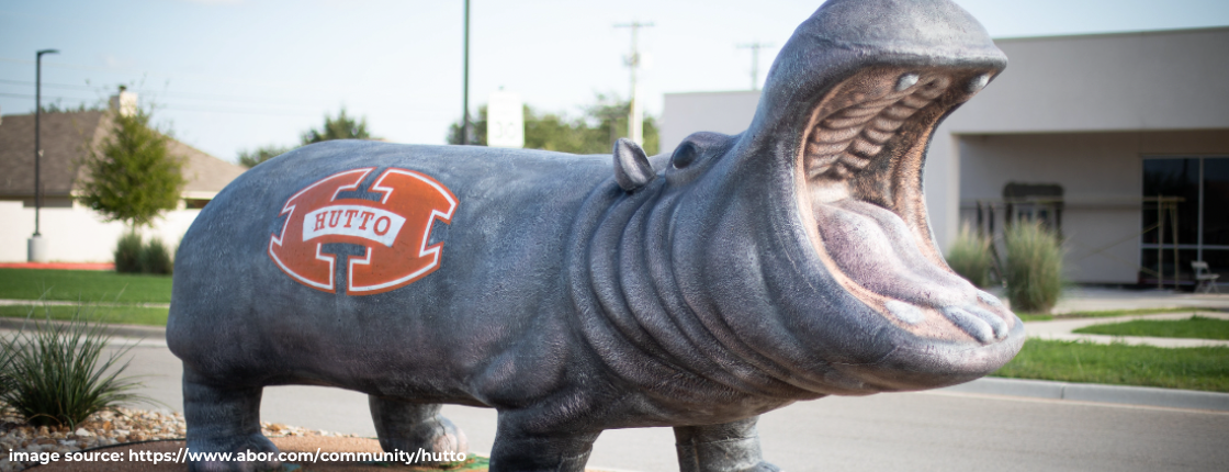 Hipp statue in Hutto, Texas with Hutto painted on the side