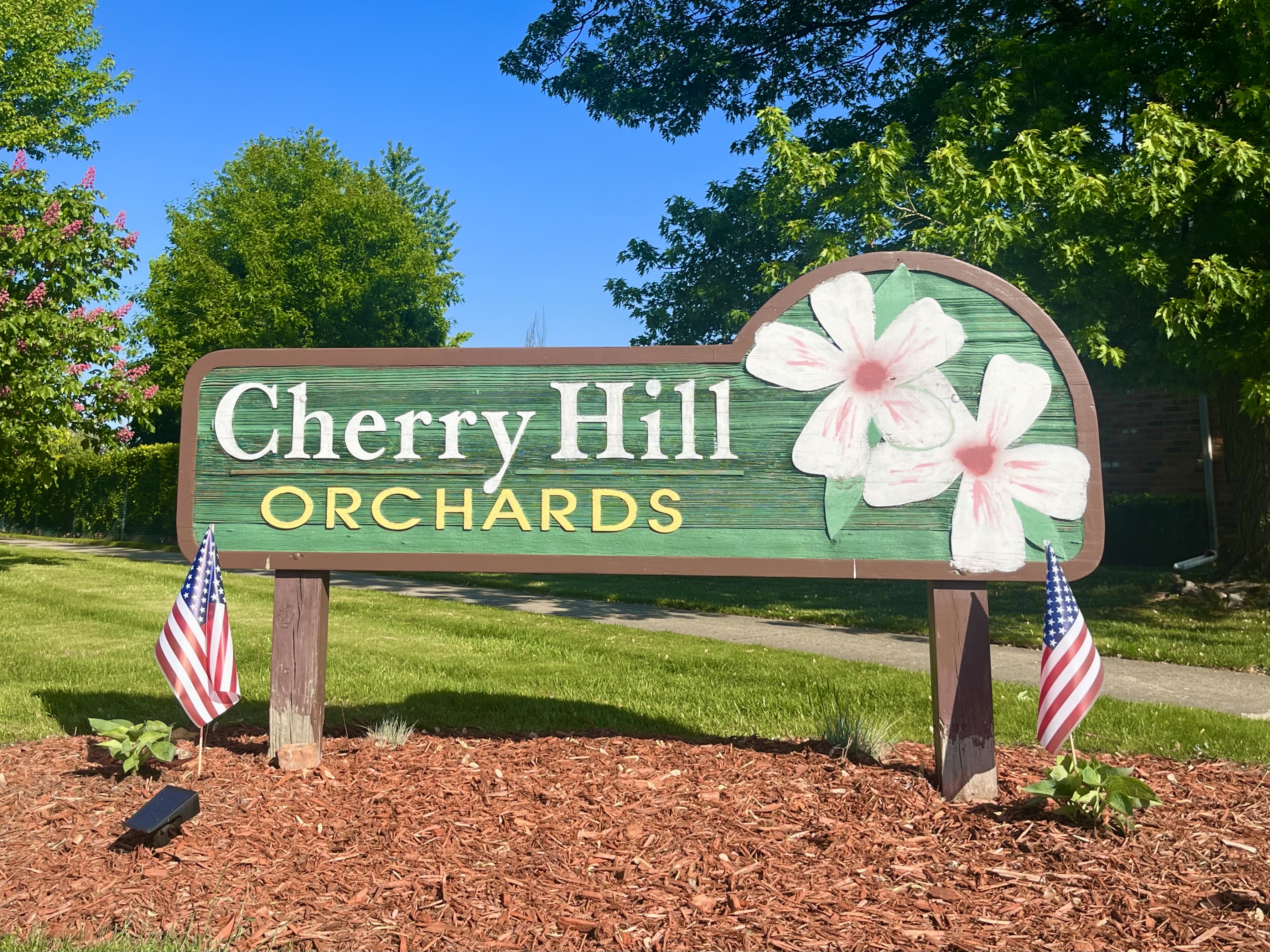 Cherry Hill Orchards Entrance Sign