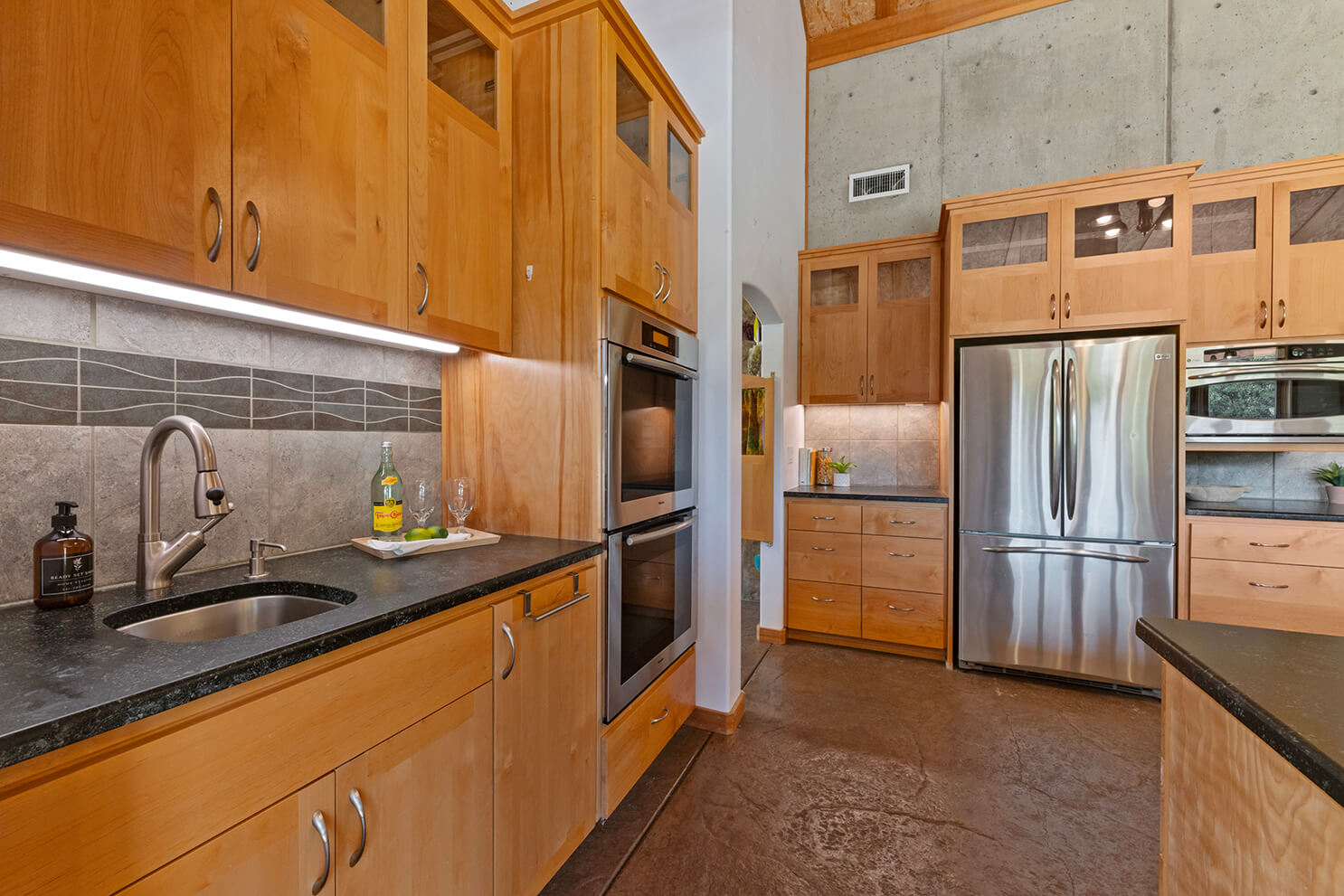 Dragonfly Ranch Photo 17