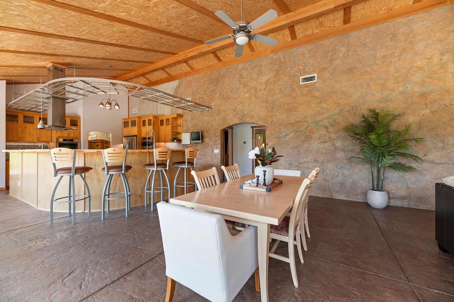 Dragonfly Ranch Photo 5