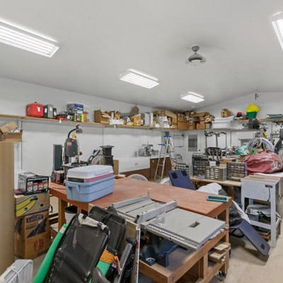 Agricultural building / Shop