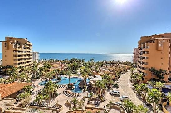 Ocean and pool view between the Bella Sirena towers
