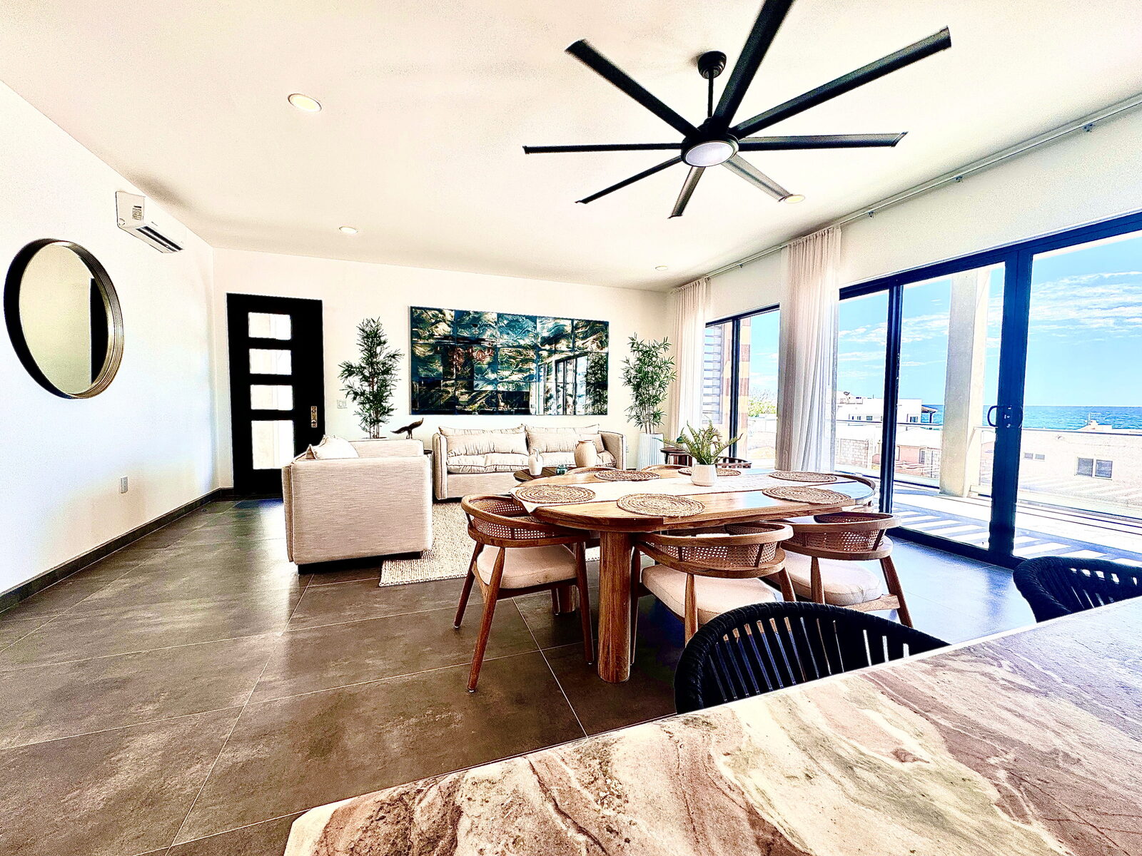 Great room open to the ocean at Vista Del Mar
