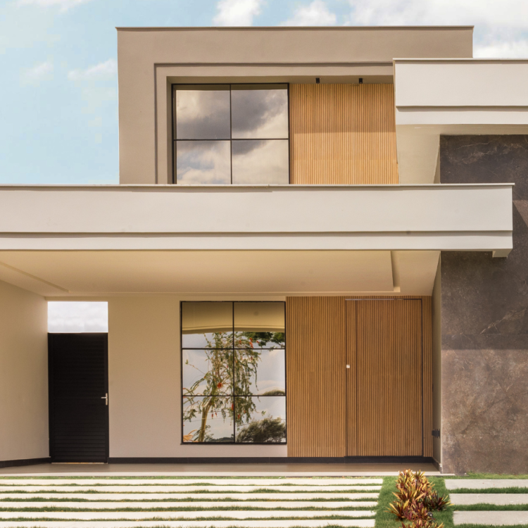 LUXURY HOMES