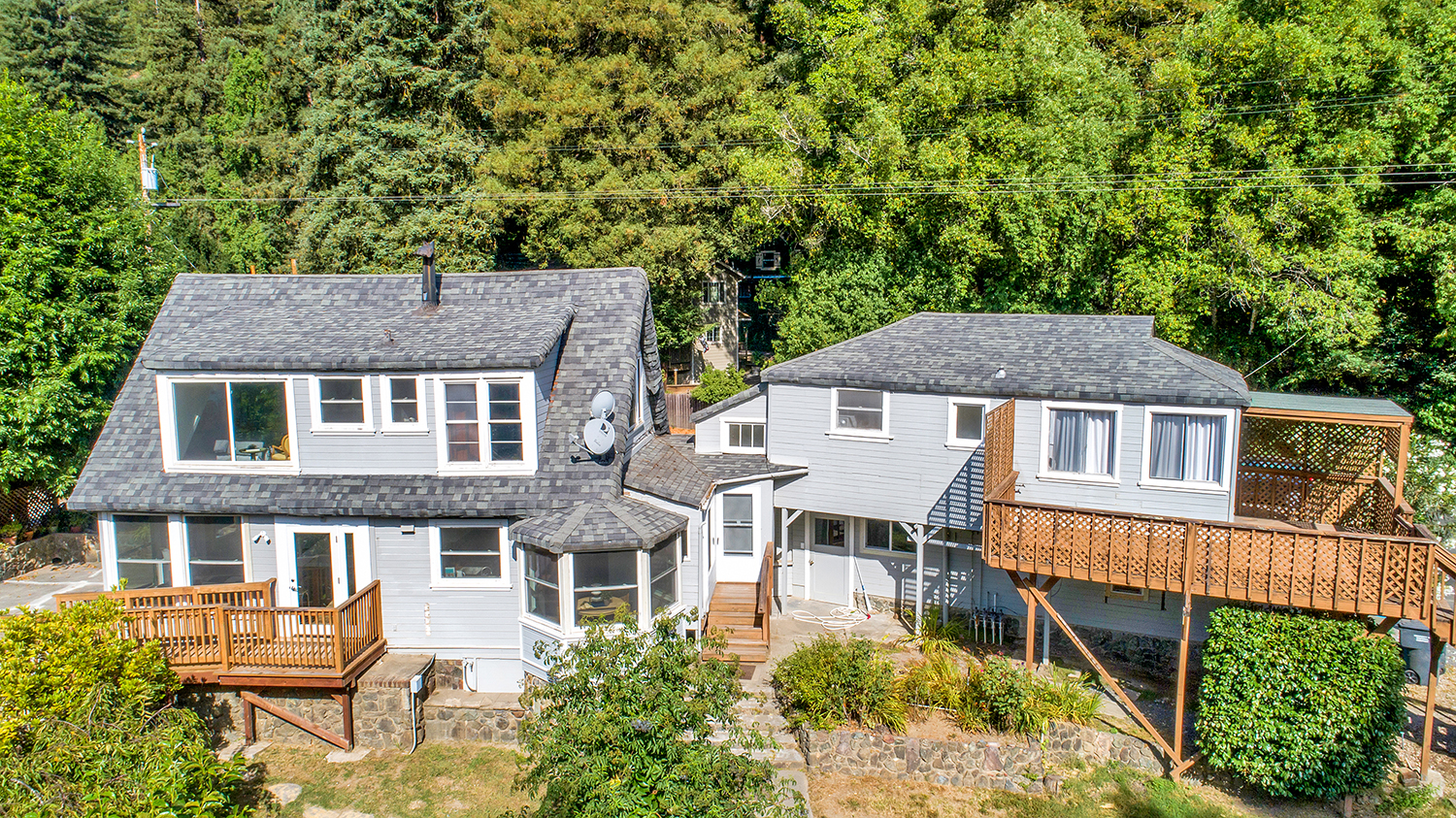 Guerneville Riverfront Home & Granny Unit