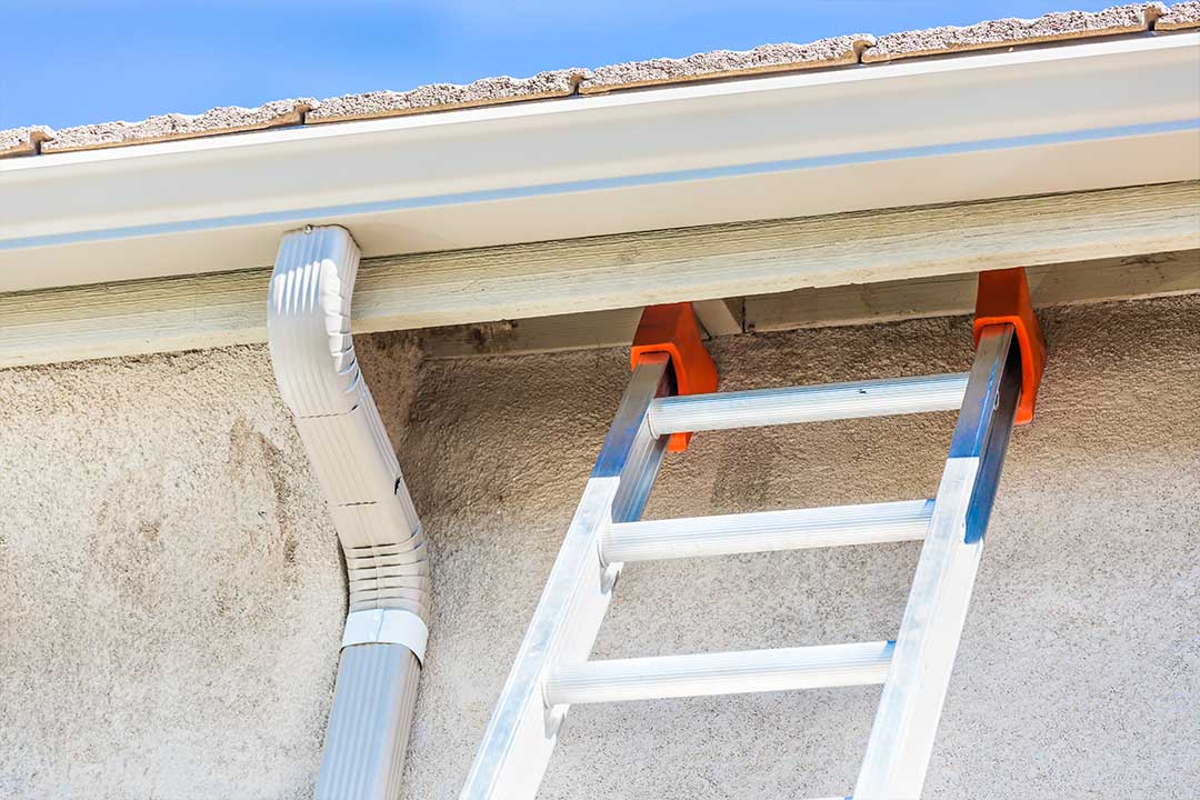 IMAGE: Arizona Home - Gutters