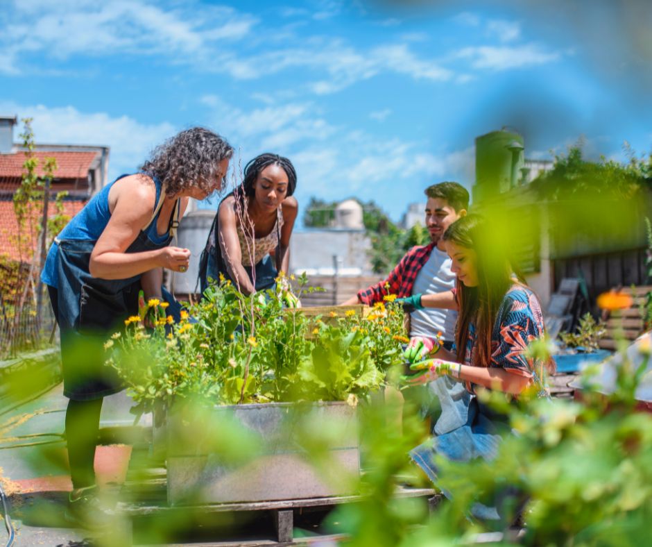 "Discover the Top 6 Reasons to Live in Omaha: Community warmth, cost-effective homes, cultural vibrancy, innovative growth, outdoor beauty, and food haven!"