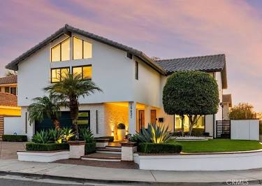 Modern Huntington Beach Home