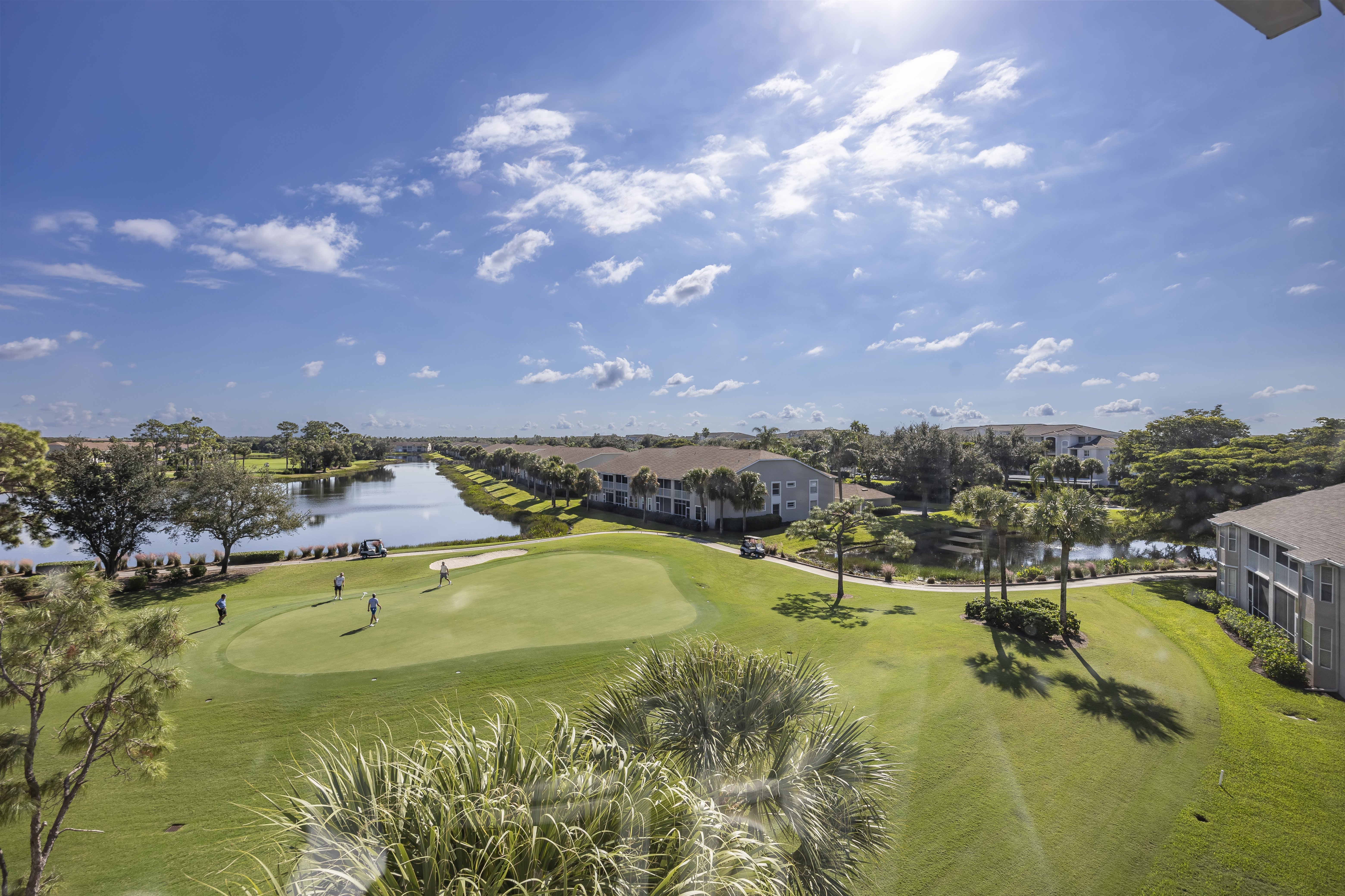 GOLF COURSE
