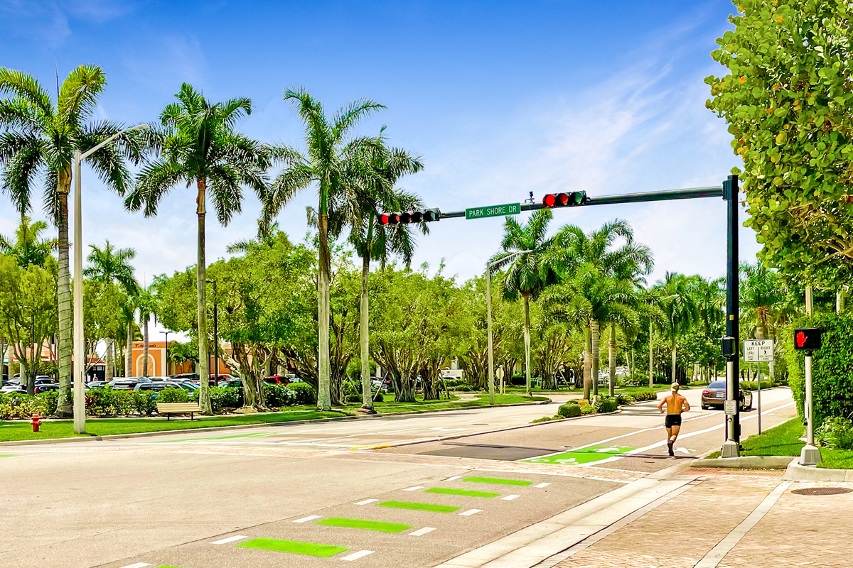 Living In Park Shore - Park Shore Drive