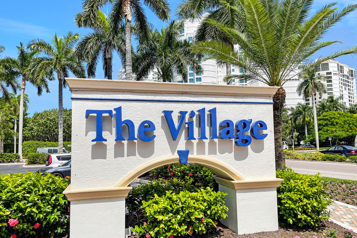 Living In Park Shore - Venetian Bay Shopping Signs