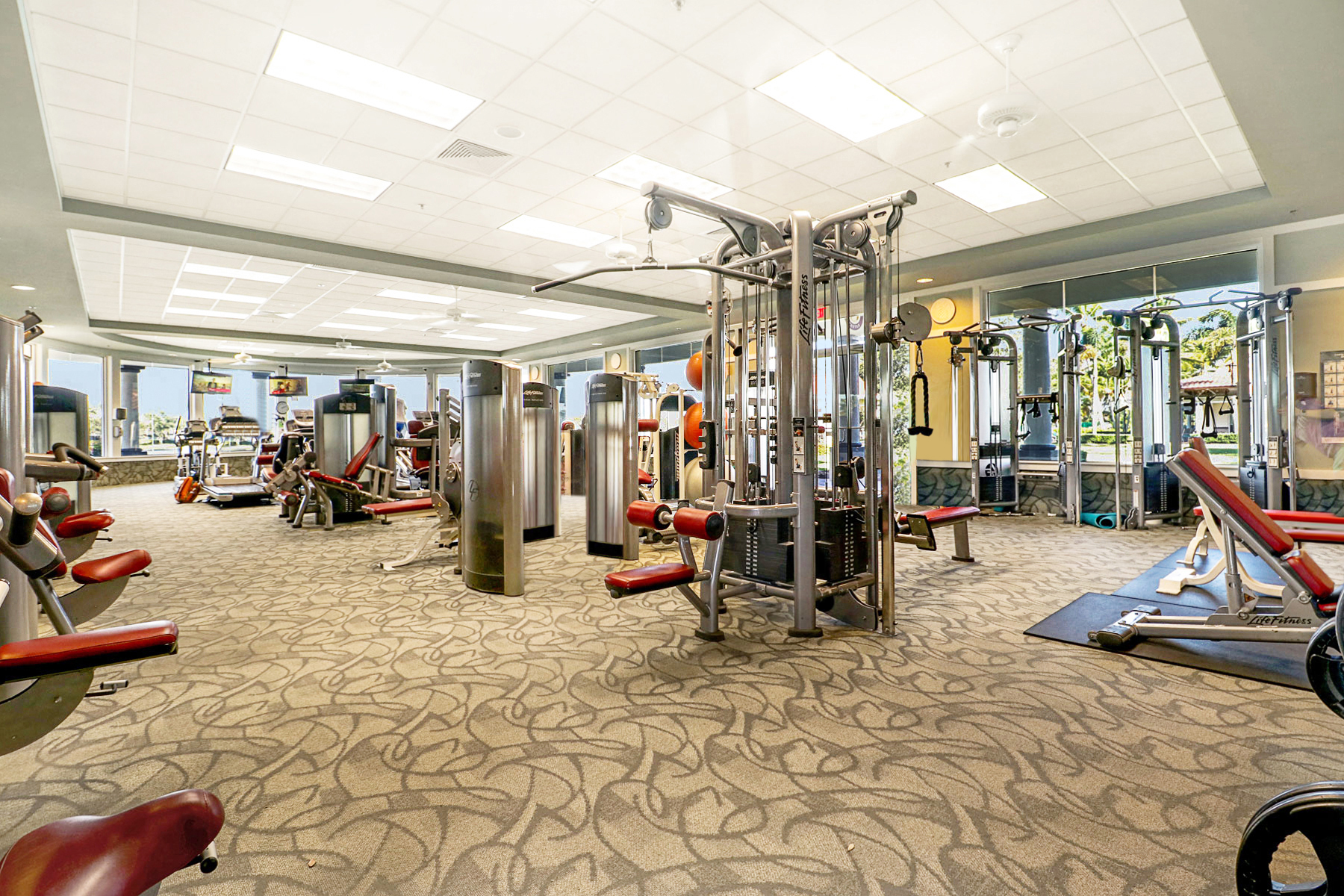 Island Walk of Naples, a Real Estate Guide