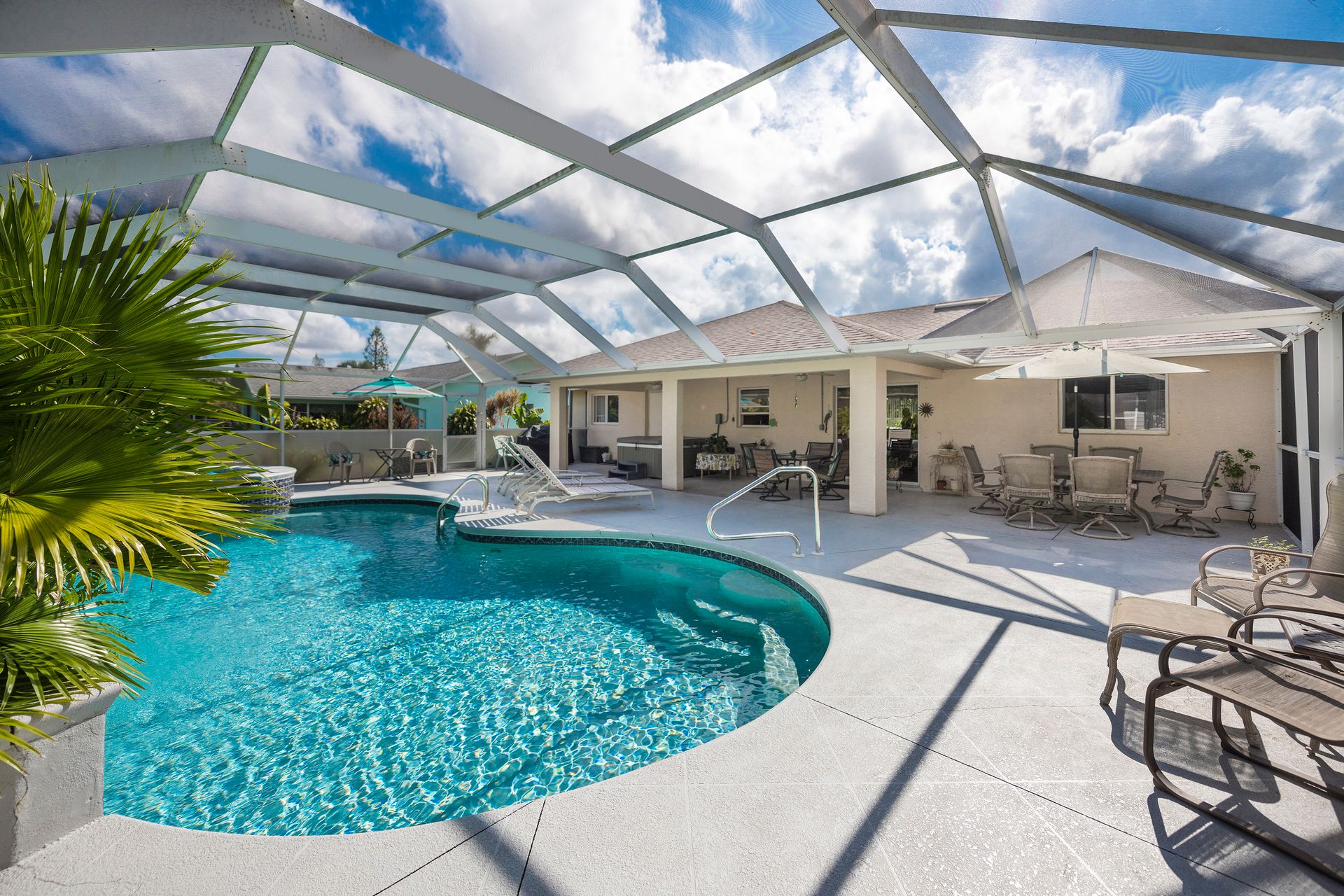 254,900 Cape Coral Pool Home
