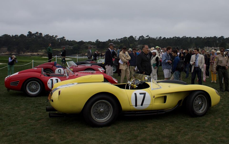 A Ferrari 250 Testa Rossa at the Pebble Beach Concours d'Elegance. Photo: LarryStevens / Wikimedia Commons, CC0.