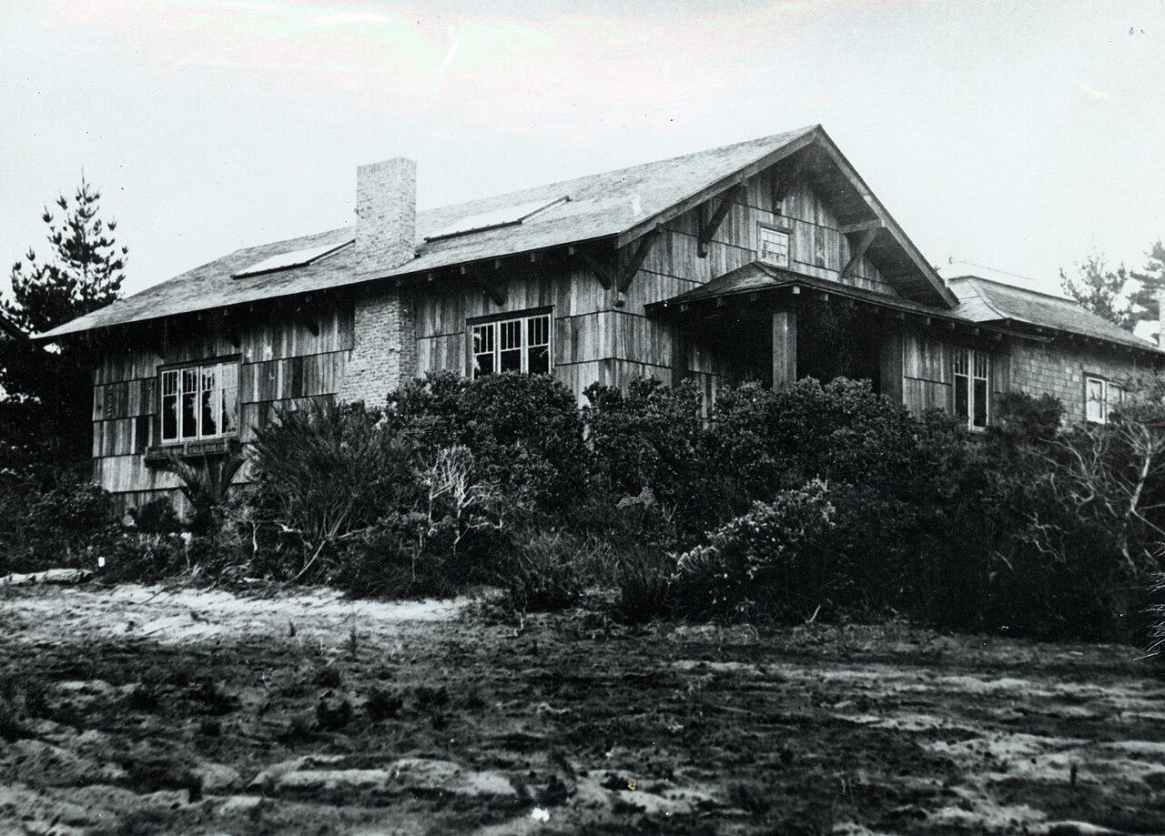 Carmel Arts and Crafts Hall 1907