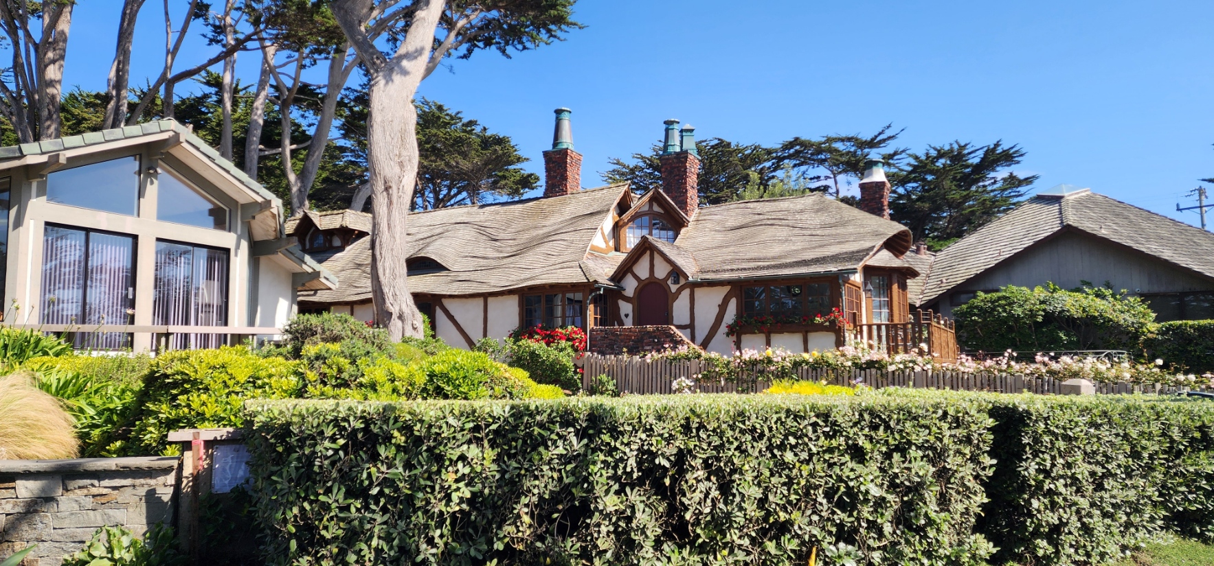 Carmel Cottage on the waterfront